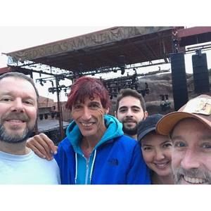 Meet your Posher, Gino